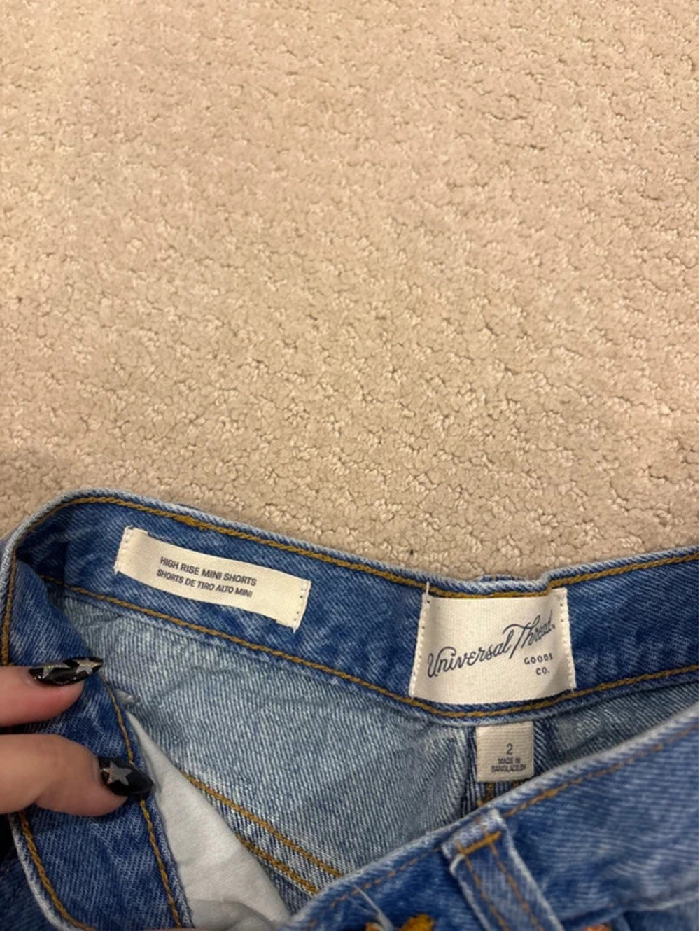 Universal Thread Jean Shorts - Picture 2 of 3